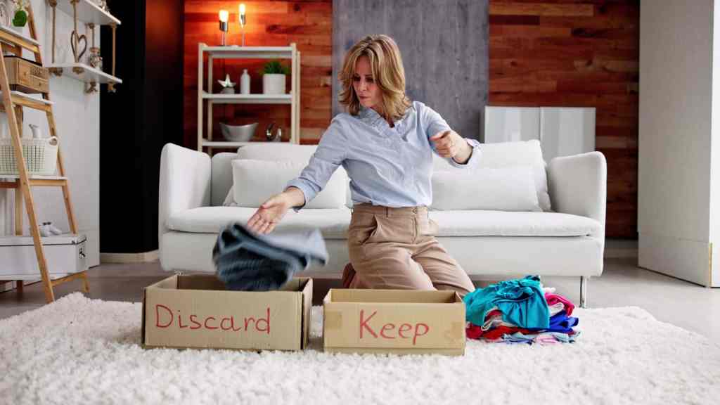 decluttering